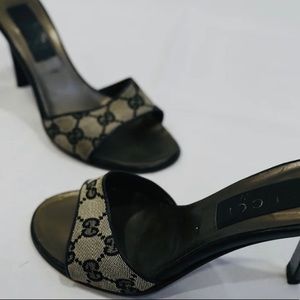 Gucci Heels